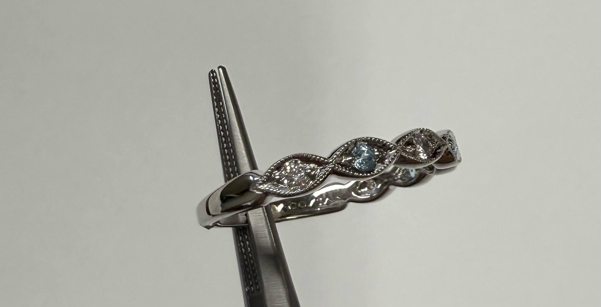 14k White Gold Genuine .08 Cttw Diamond & .08 Cttw Blue Topaz Band - Image 2