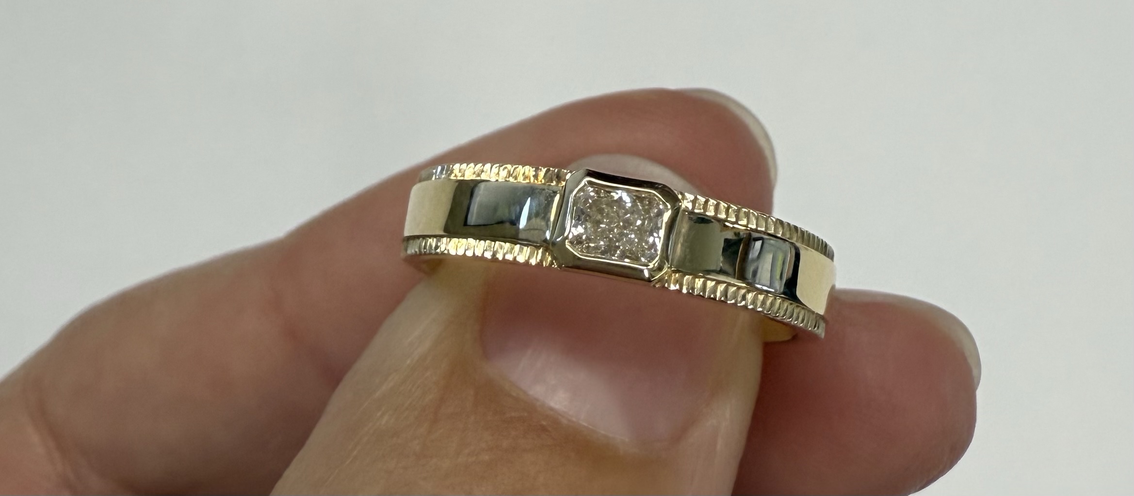 14k Yellow Genuine .20 Cttw Radiant Cut Diamond Band - Image 21