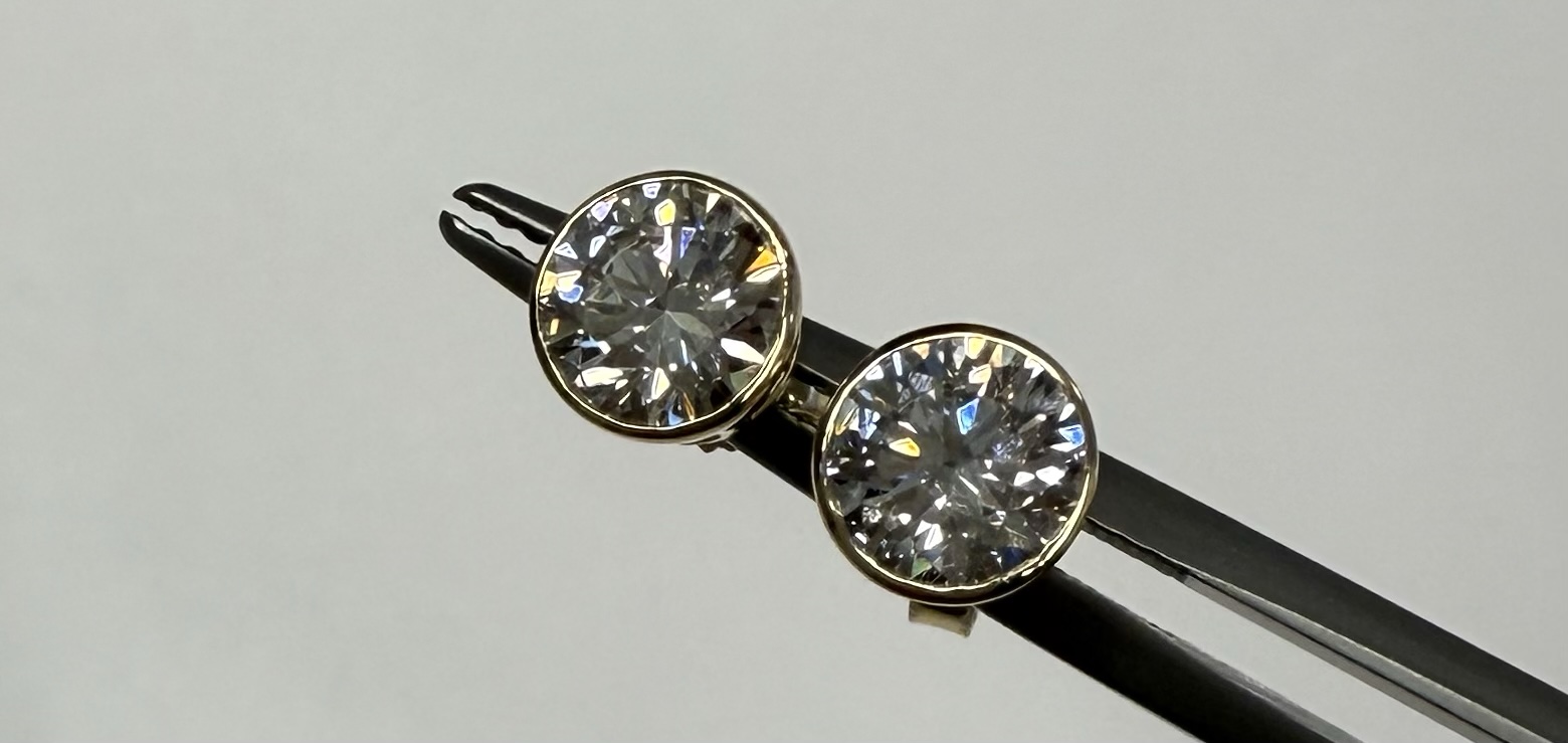 14k Yellow Gold Genuine 1.53 Cttw Laboratory Grown Round Brilliant Cut Diamond Bezel Set Stud Earrings
