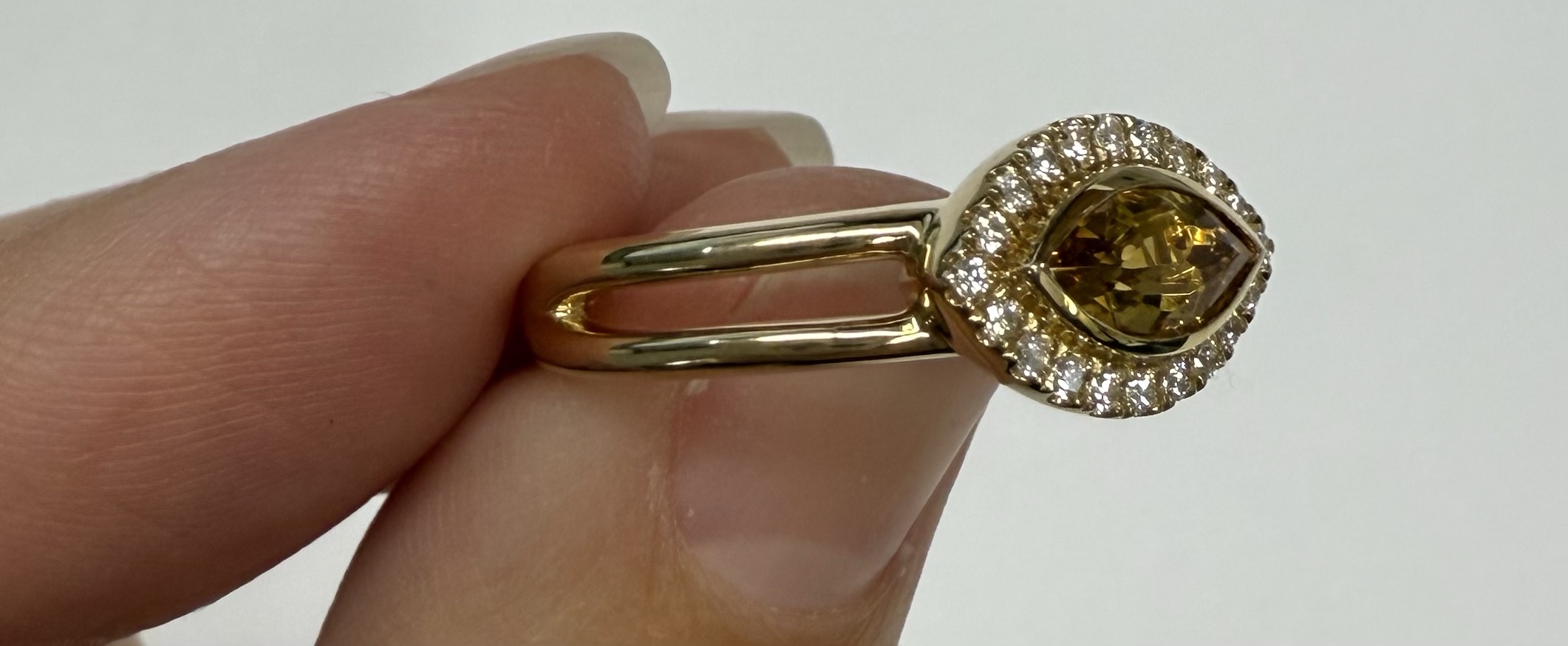 14k Yellow Gold East West Bezel Set Genuine .71 Cttw Citrine & Diamond Halo Ring - Image 17
