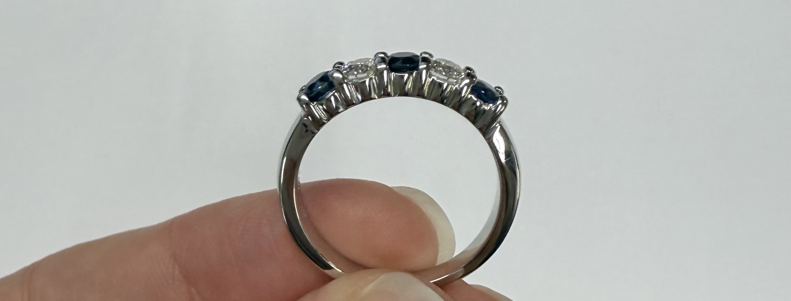 14k White Gold 5 Stone Genuine .77 Cttw Sapphire & .44 Cttw Diamond Band - Image 13