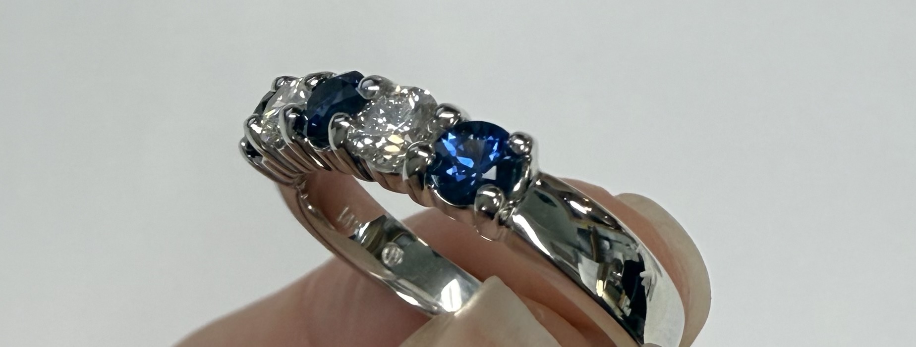 14k White Gold 5 Stone Genuine .77 Cttw Sapphire & .44 Cttw Diamond Band - Image 12