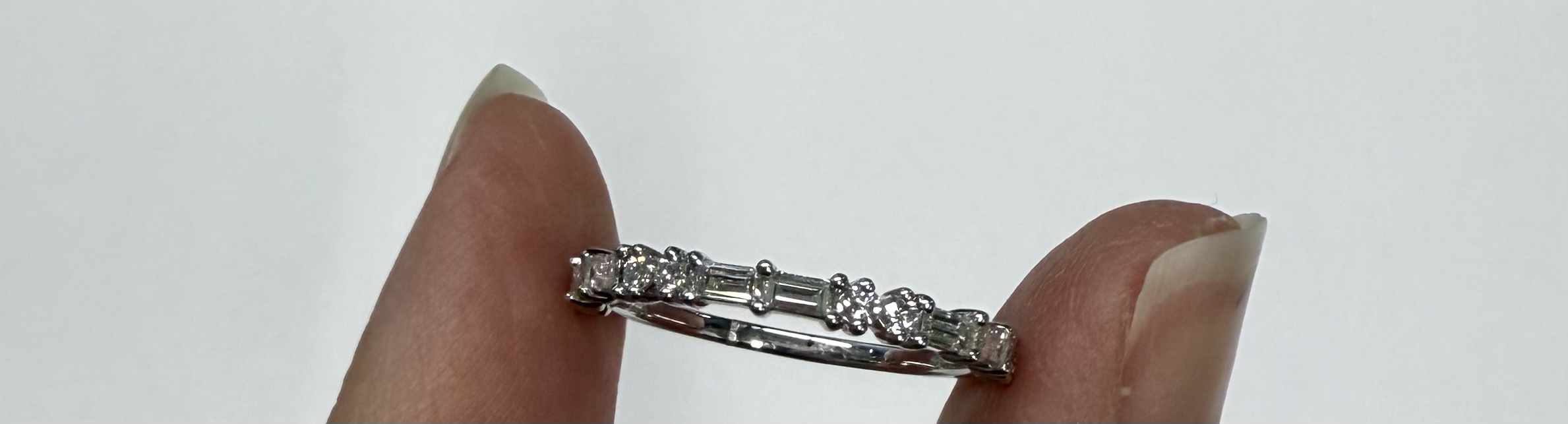 14k White Gold 14 Stone Genuine .40 Cttw Round Brilliant Cut Diamond & Diamond Baguette Band - Image 2