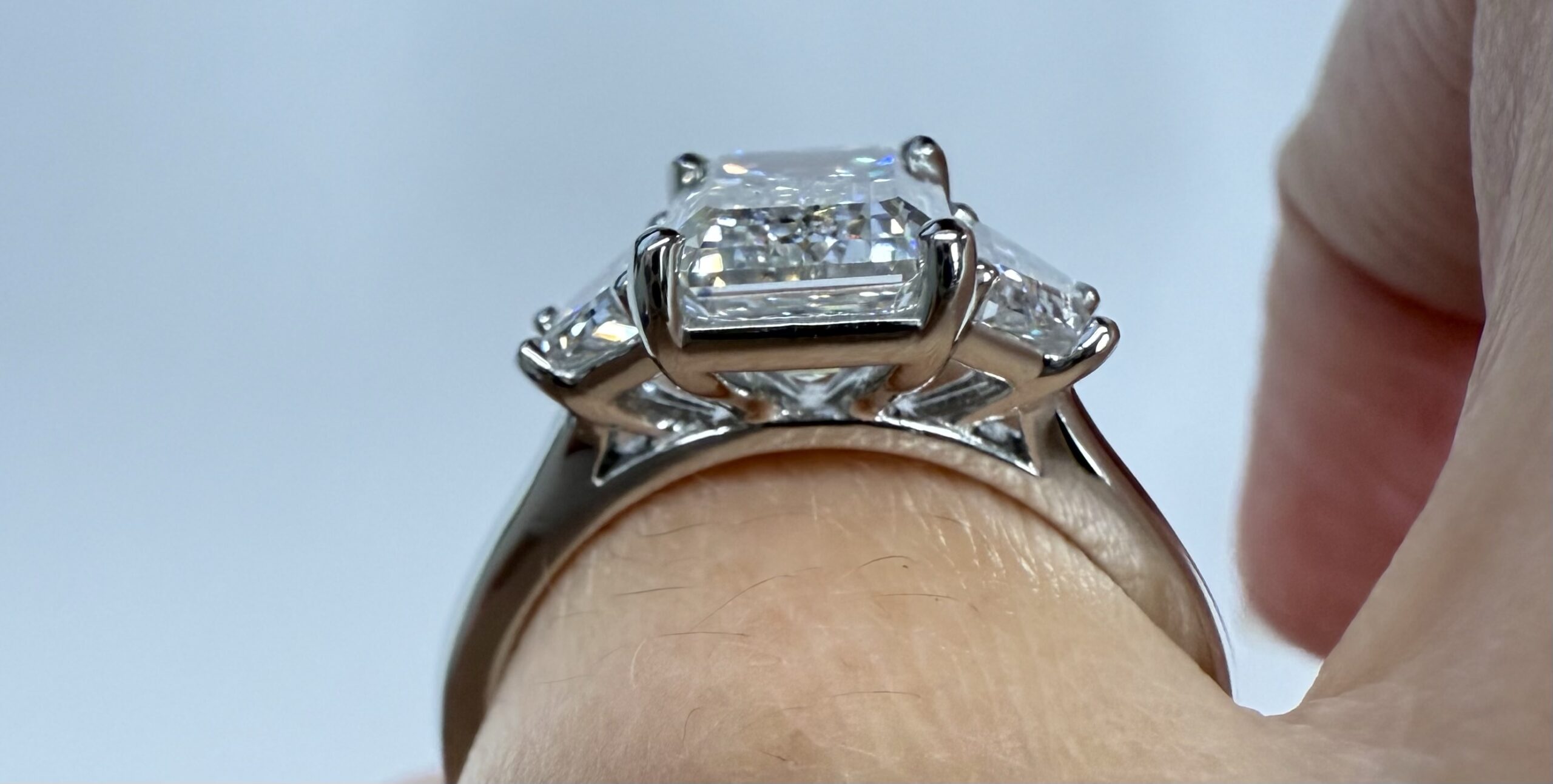 Custom Made Platinum IGI Certified Genuine 3.07 Carat Laboratory Grown Emerald Cut Diamond & Trapezoid Ring - Image 10