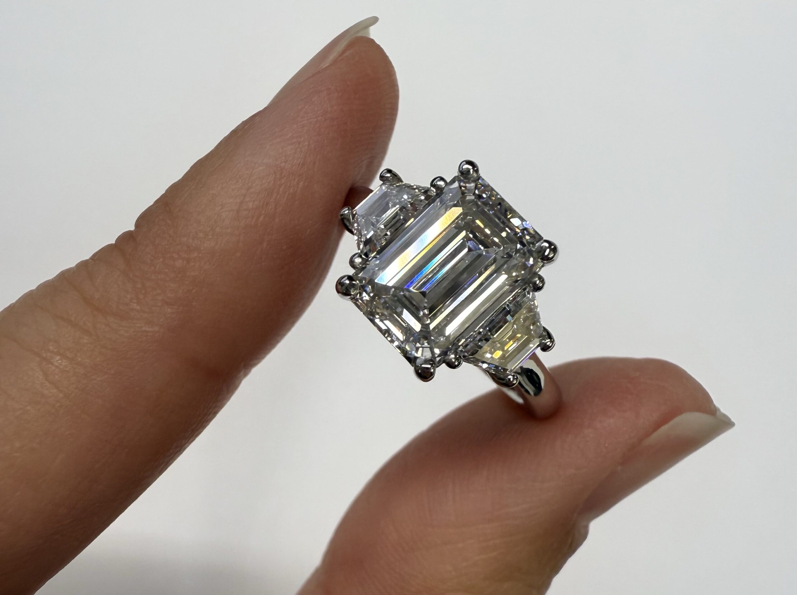 Custom Made Platinum IGI Certified Genuine 3.07 Carat Laboratory Grown Emerald Cut Diamond & Trapezoid Ring - Image 5