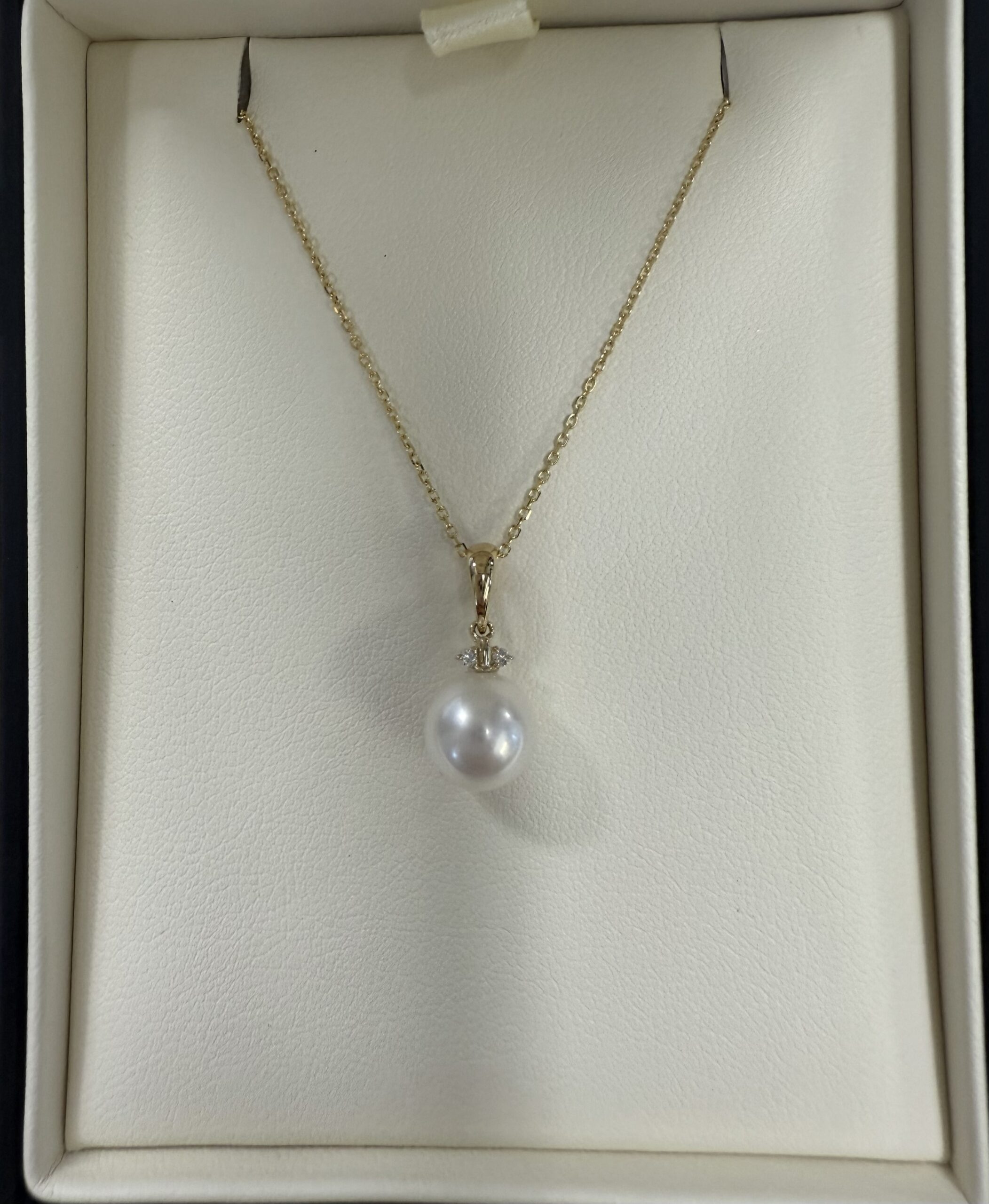 14k Yellow Gold 8.5 MM Pearl & Diamond Pendant