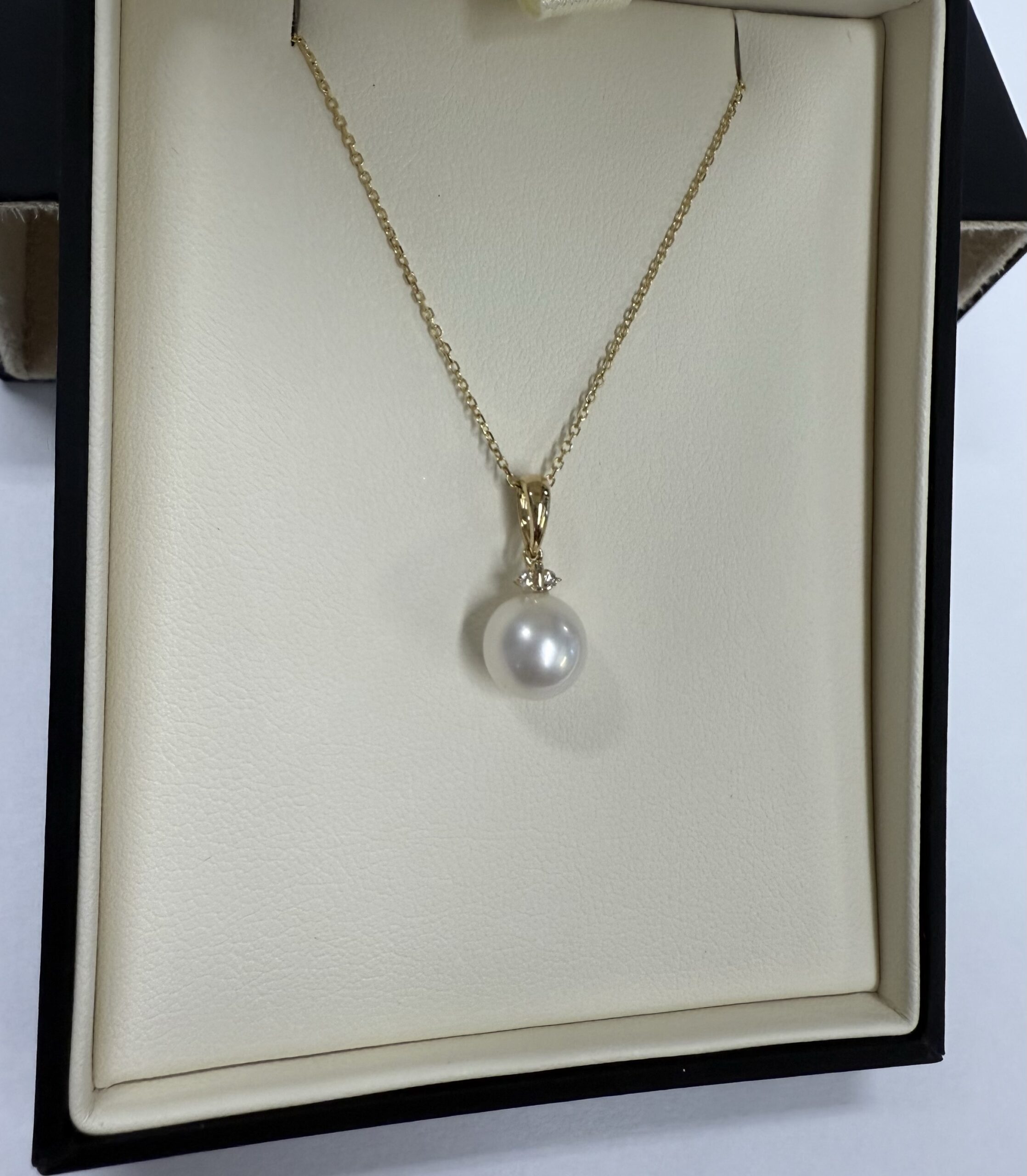 14k Yellow Gold 8.5 MM Pearl & Diamond Pendant - Image 6