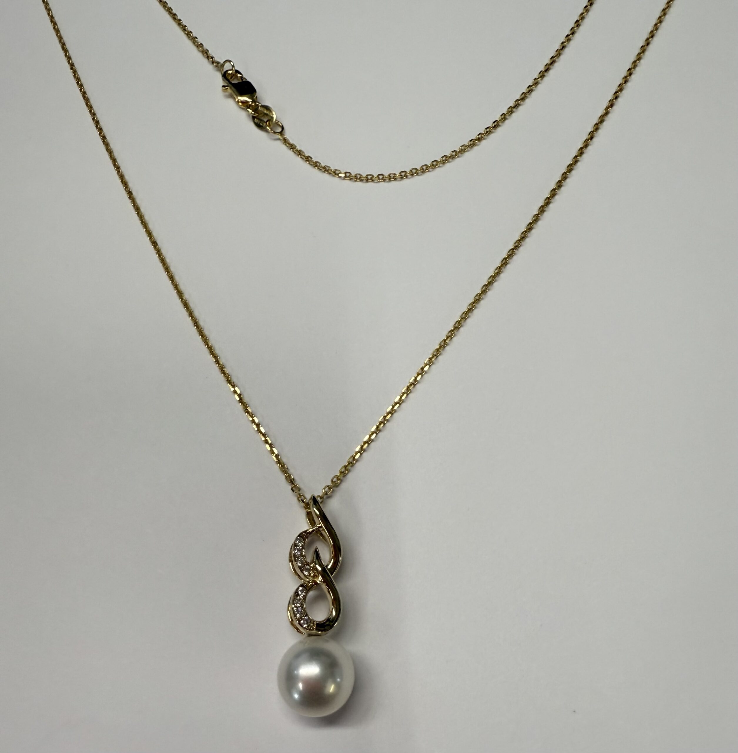 14k Yellow Gold 8.5 MM Cultured Pearl & Diamond Infinity Motif Pendant - Image 3