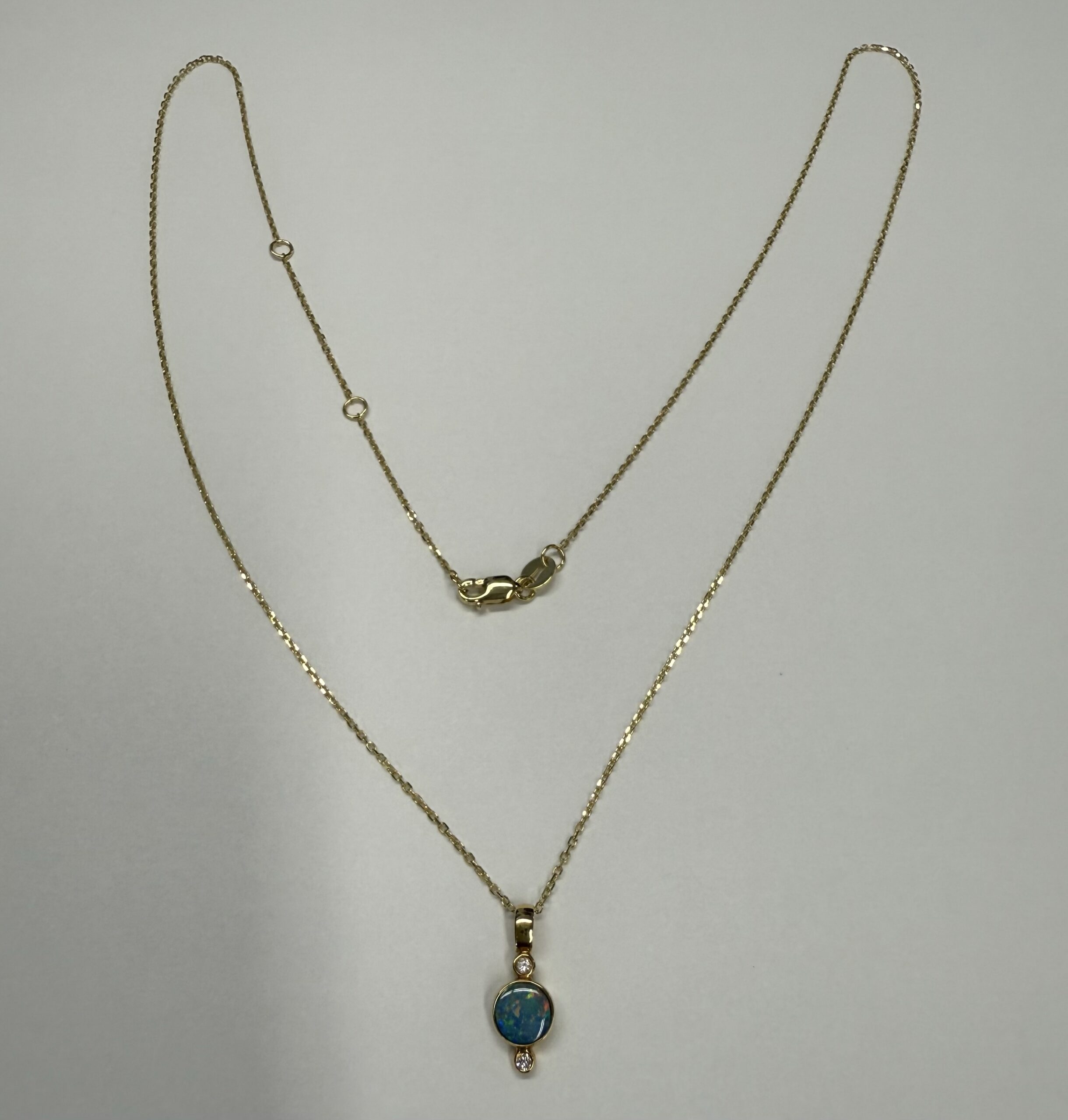 18k Yellow Gold Bezel Set Genuine .38 Cttw Opal & .02 Cttw Diamond Pendant - Image 3