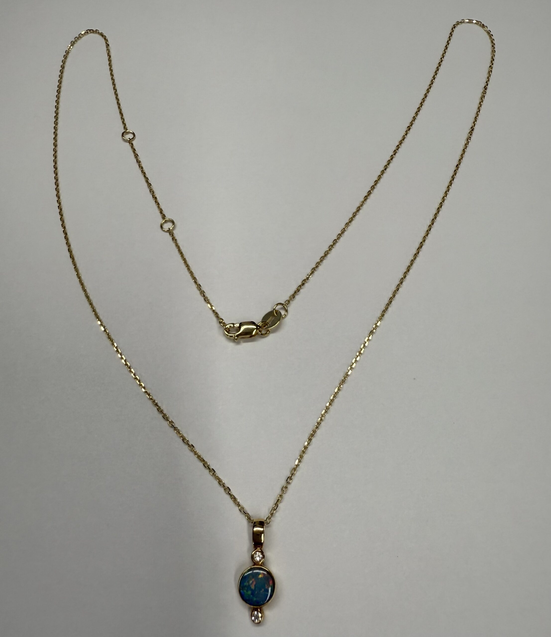 18k Yellow Gold Bezel Set Genuine .38 Cttw Opal & .02 Cttw Diamond Pendant - Image 4